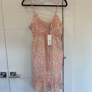 Adorable Molly Bracken dress - S NWT